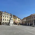 Vecchia Fontana Al Mare - Tra Liguria E Toscana Tra Viaregggio, Dei Marmi E Cinque Terre- Haus Am Bei La Spezia Willa
