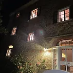 Vecchia Fontana Al Mare - Tra Liguria E Toscana Tra Viaregggio, Dei Marmi E Cinque Terre- Haus Am Bei La Spezia *