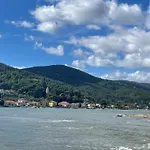 Vecchia Fontana Al Mare - Tra Liguria E Toscana Tra Viaregggio, Dei Marmi E Cinque Terre- Haus Am Bei La Spezia *