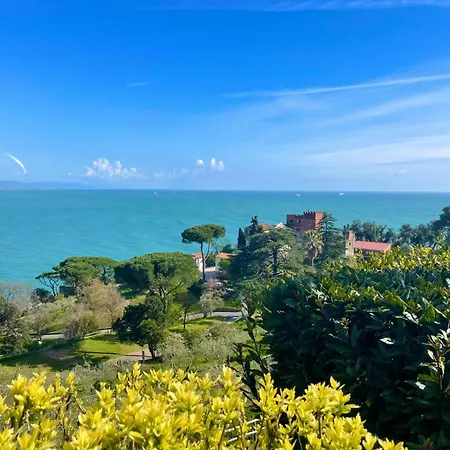 فيلة Vecchia Fontana Al Mare - Tra Liguria E Toscana Tra Viaregggio, Dei Marmi E Cinque Terre- Haus Am Bei La Spezia *