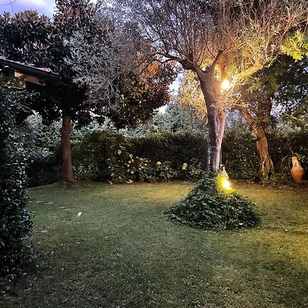 Vecchia Fontana Al Mare - Tra Liguria E Toscana Tra Viaregggio, Dei Marmi E Cinque Terre- Haus Am Bei La Spezia