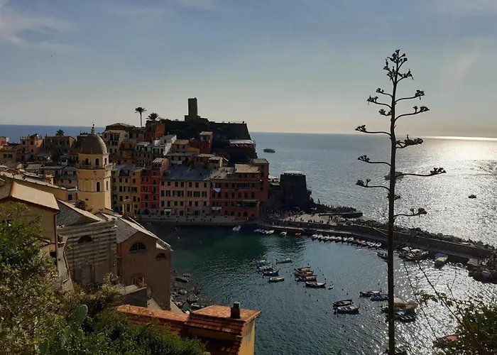 Vecchia Fontana Al Mare - Tra Liguria E Toscana Tra Viaregggio, Dei Marmi E Cinque Terre- Haus Am Bei La Spezia