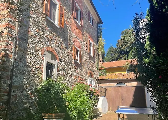 Vecchia Fontana Al Mare - Tra Liguria E Toscana Tra Viaregggio, Dei Marmi E Cinque Terre- Haus Am Bei La Spezia