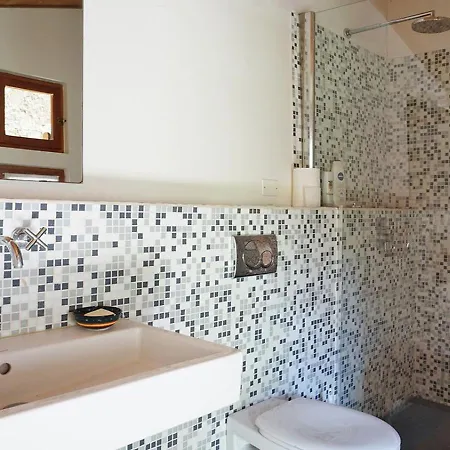 Villa Vecchia Fontana Al Mare - Tra Viaregggio Forte De Marmi E Cinque Terre- Haus Am Meer Badeort Naehe La Spezia Villa Bocca di Magra