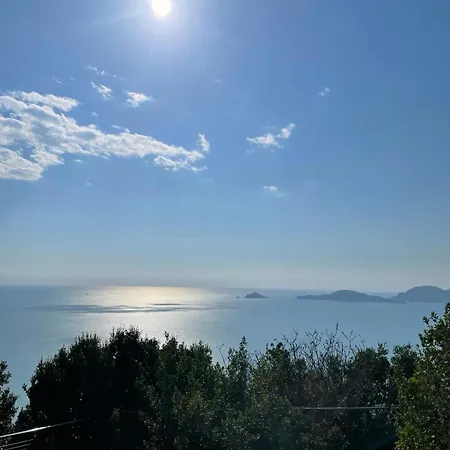 וילה Vecchia Fontana Al Mare - Tra Liguria E Toscana Tra Viaregggio, Dei Marmi E Cinque Terre- Haus Am Bei La Spezia *