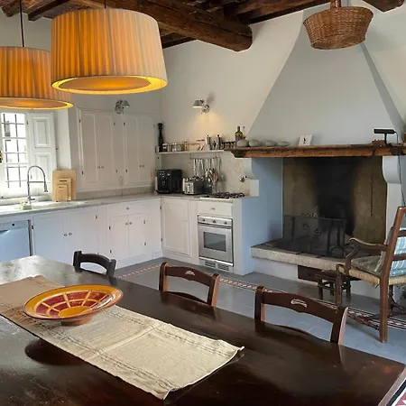 Βίλα Vecchia Fontana Al Mare - Tra Liguria E Toscana Tra Viaregggio, Dei Marmi E Cinque Terre- Haus Am Bei La Spezia