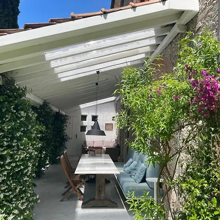 Villa Vecchia Fontana Al Mare - Tra Viaregggio Forte De Marmi E Cinque Terre- Haus Am Meer Badeort Naehe La Spezia *