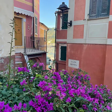Vecchia Fontana Al Mare - Tra Liguria E Toscana Tra Viaregggio, Dei Marmi E Cinque Terre- Haus Am Bei La Spezia