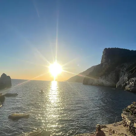 Vecchia Fontana Al Mare - Tra Liguria E Toscana Tra Viaregggio, Dei Marmi E Cinque Terre- Haus Am Bei La Spezia * Bocca di Magra
