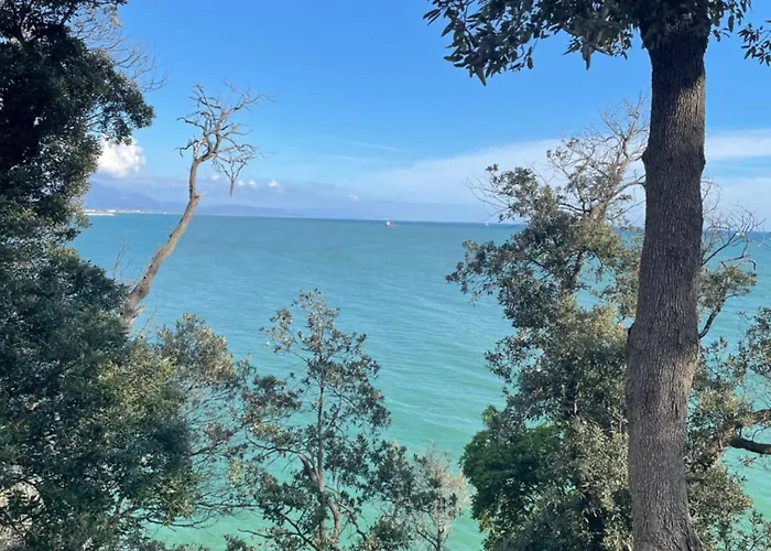 Villa Vecchia Fontana Al Mare - Tra Liguria E Toscana Tra Viaregggio, Dei Marmi E Cinque Terre- Haus Am Bei La Spezia
