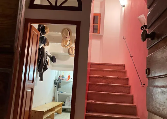 Vecchia Fontana Al Mare - Tra Liguria E Toscana Tra Viaregggio, Dei Marmi E Cinque Terre- Haus Am Bei La Spezia *
